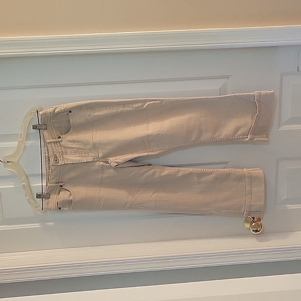 Chicos biege capris chico size 0  equivalent 4